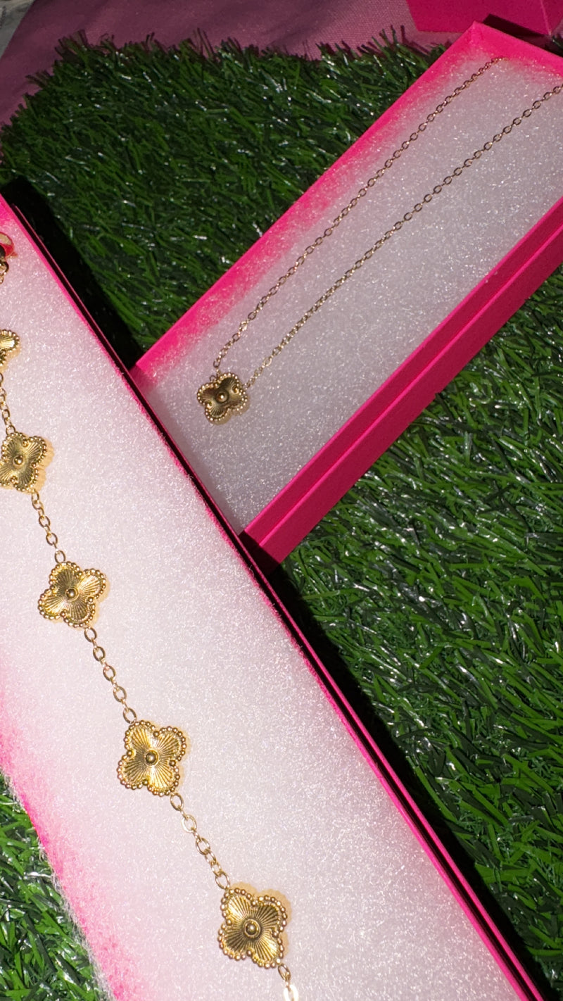 Clover Bracelet